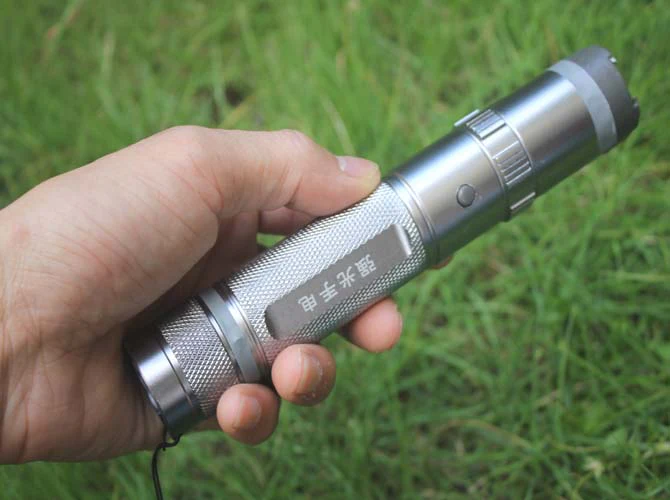 910A Small High-voltage Electric Baton Outdoor Men's and Women's Defense - Image 5