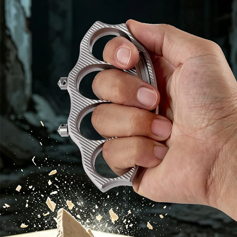 Creative Knuckle Duster with Detachable Window Breaker - Image 5