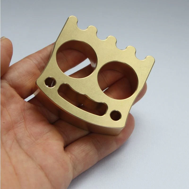 Creative Smiley Brass Knuckle Duster Self-defense Window Breaker Tool - Image 2