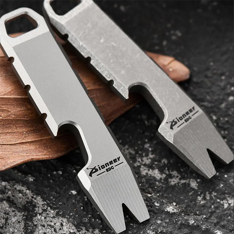 Fingertip Titanium Crowbar Function Bottle Opening EDC Tool - Image 5