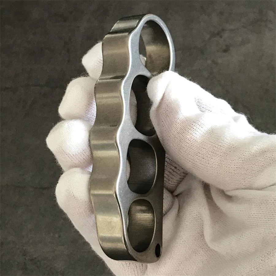 Medium Sturdy Titanium Pea Knuckle Duster - Image 3