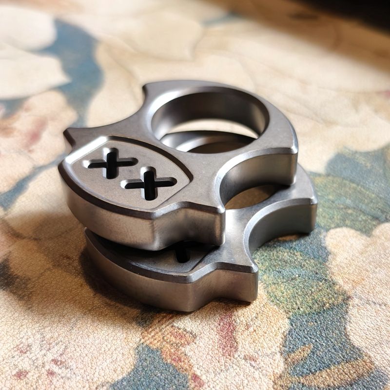 Mini Exquisite Knuckle Duster Portable EDC Tool - Image 6