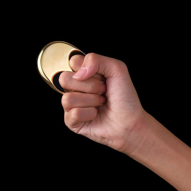 Mini Portable Solid Alien Brass Knuckle Duster - Image 3