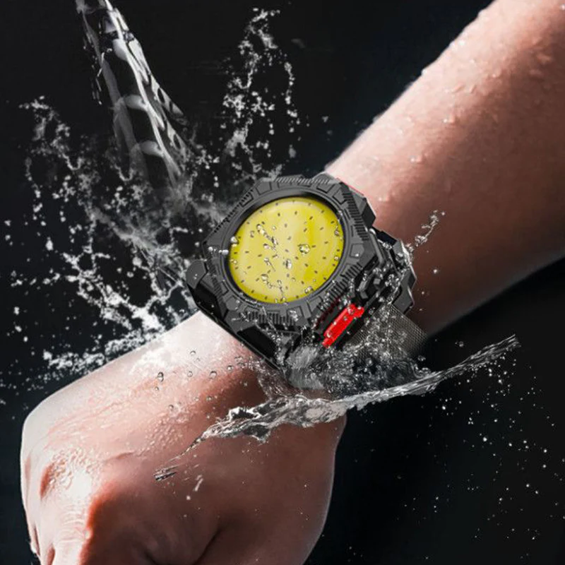 Outdoor Multifunctional High Brightness Flashlight Portable Lighting - Image 12