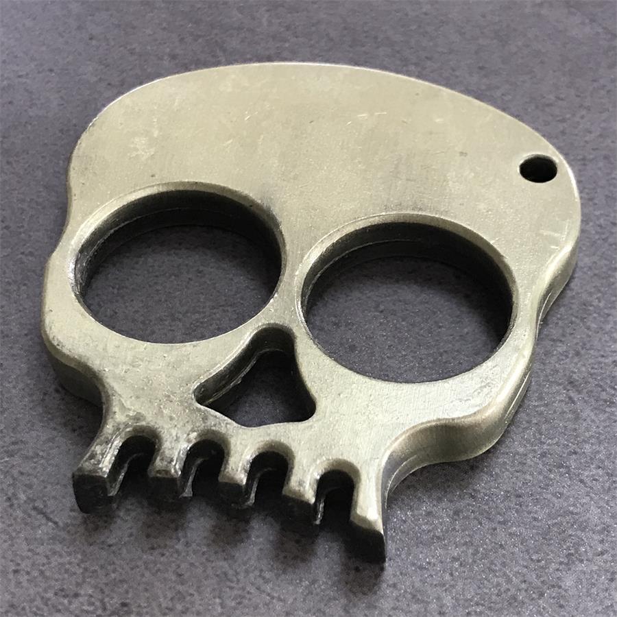 Skull Knuckle Dusters EDC Decoration - Image 6