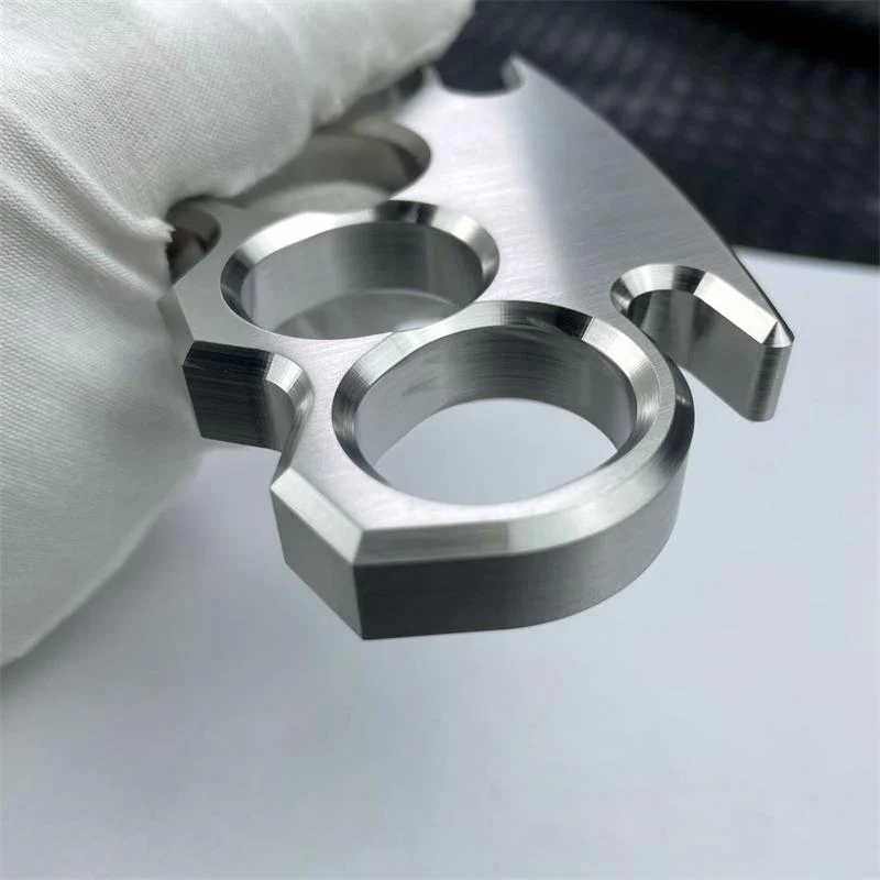 Solid Steel Classic Knuckle Duster Self-Defense EDC Tool - Image 6