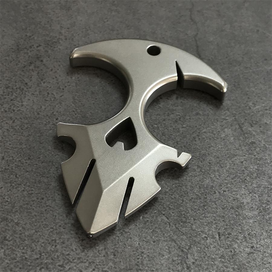 TC21 Titanium Knuckle Duster Self-Defense Doomsday Shield Self-defense Pendant - Image 12