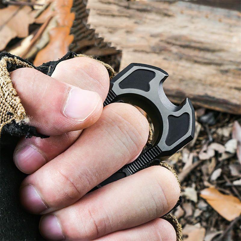 TC4 Titanium One Finger Knuckle Duster Broken Window Protective Gear - Image 4
