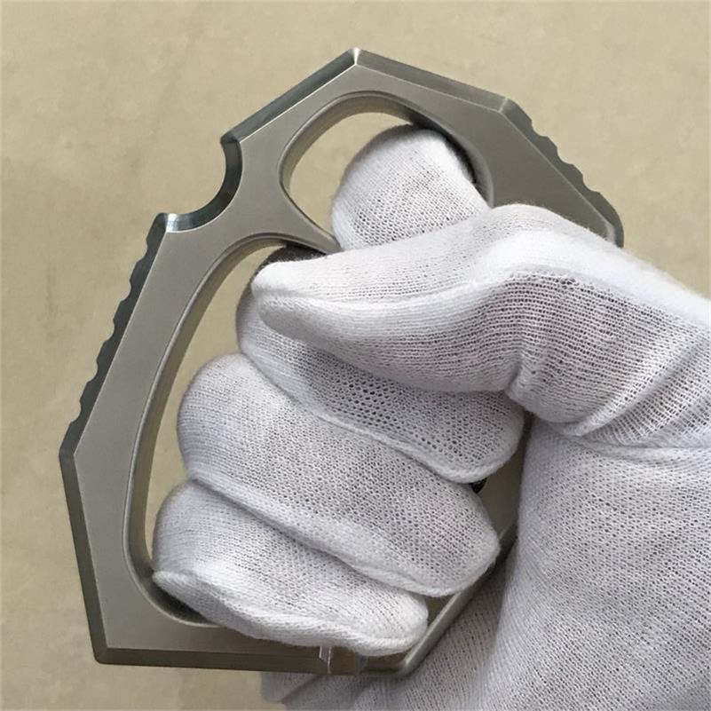 Thickened 304 Stainless Steel Knuckles Duster - Image 3