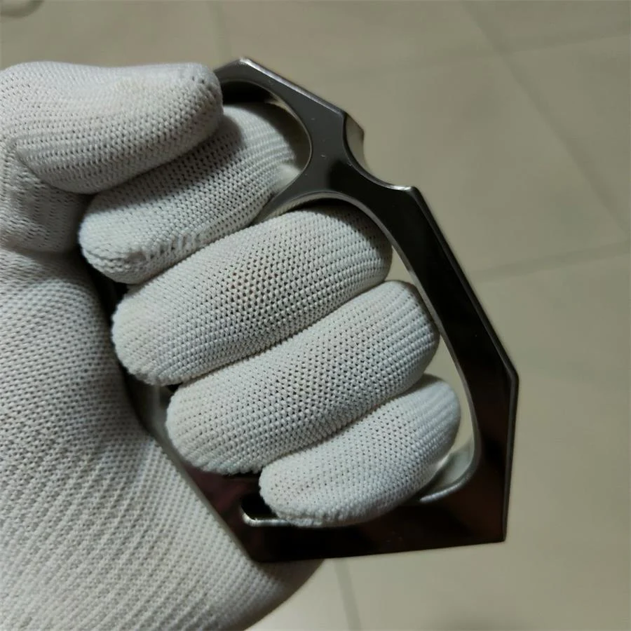 Thickened Titanium Alloy Knuckle Duster Window Breaking Tool - Image 6
