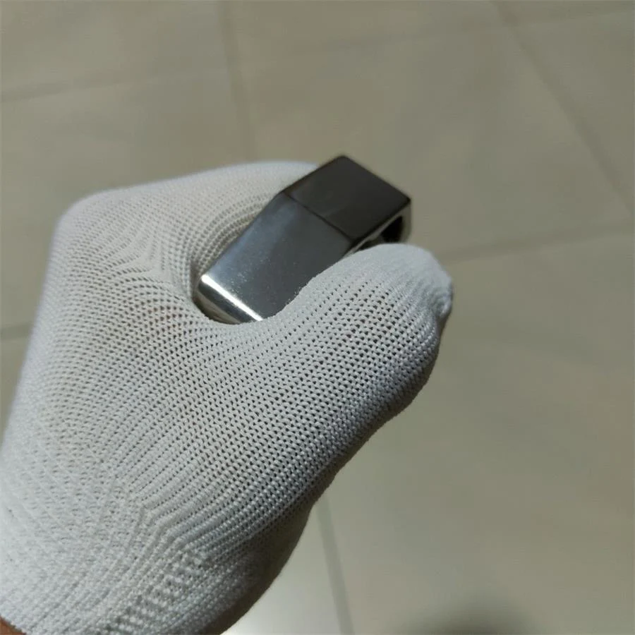 Thickened Titanium Alloy Knuckle Duster Window Breaking Tool - Image 7