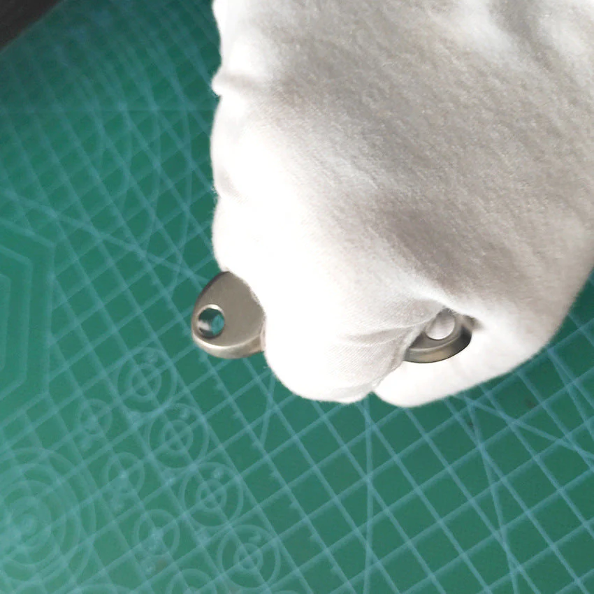Titanium Alloy Triangle Self-defense Tool - Image 3