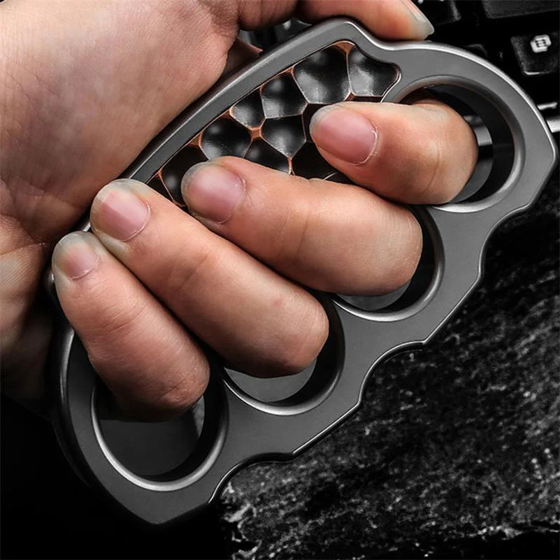 Titanium Anti-slip Patch Knuckle Duster - Image 2